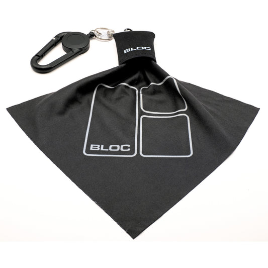 CLEANING CLOTH WITH CARABINER